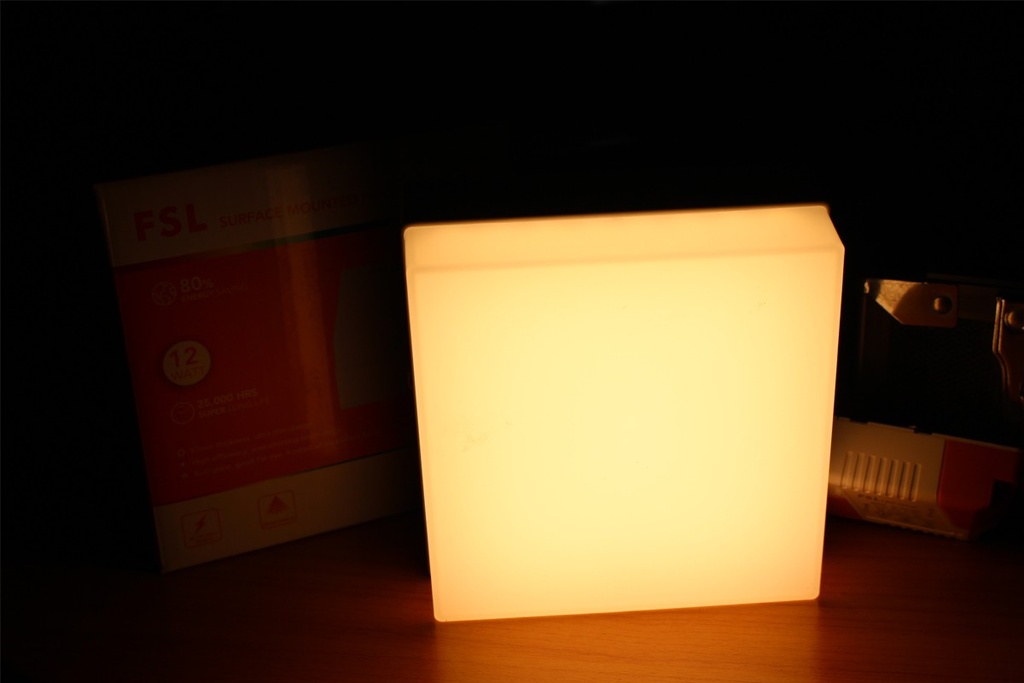 โคมติดลอย ทรงเหลี่ยม FSL